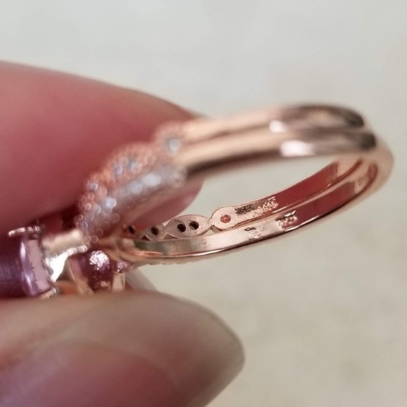 2X HOST PICK!!! 🌷 Pink Rose Gold Ring Set - Picture 6 of 8